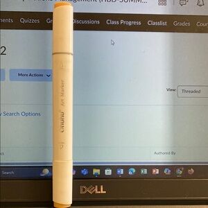 Ohuhu Art Marker - Cream and White